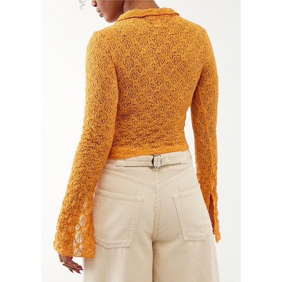 BDG Urban Outfitters Cut-Out Cropped Button Front Knit Shirt - Picture 3 of 9